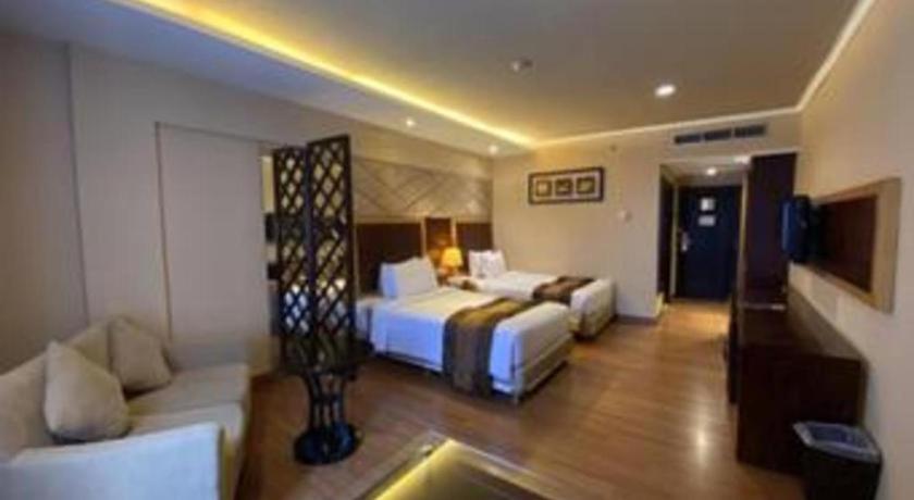 Regent's Park Hotel Malang
