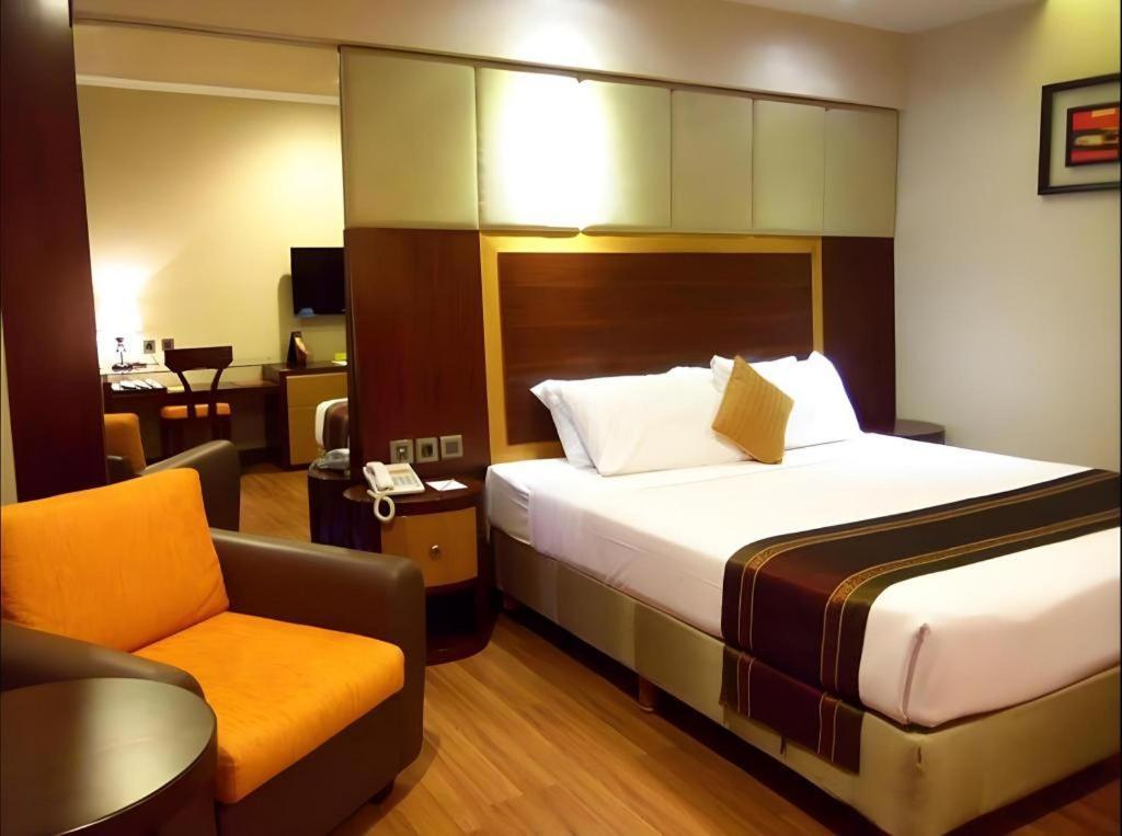 Regent's Park Hotel Malang