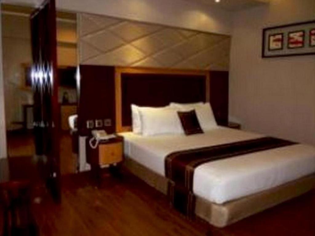 Regent's Park Hotel 3*