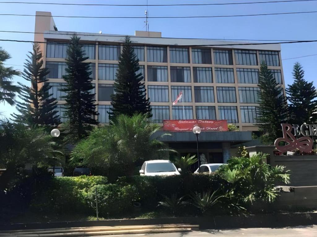 Regent's Park 3* Malang